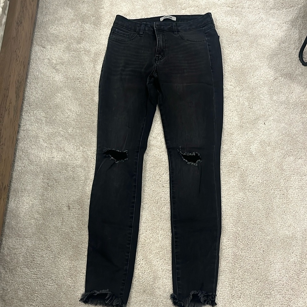 Black Stretch Knee Distressed and Fringe Cut at Bottom Pocket Jeans